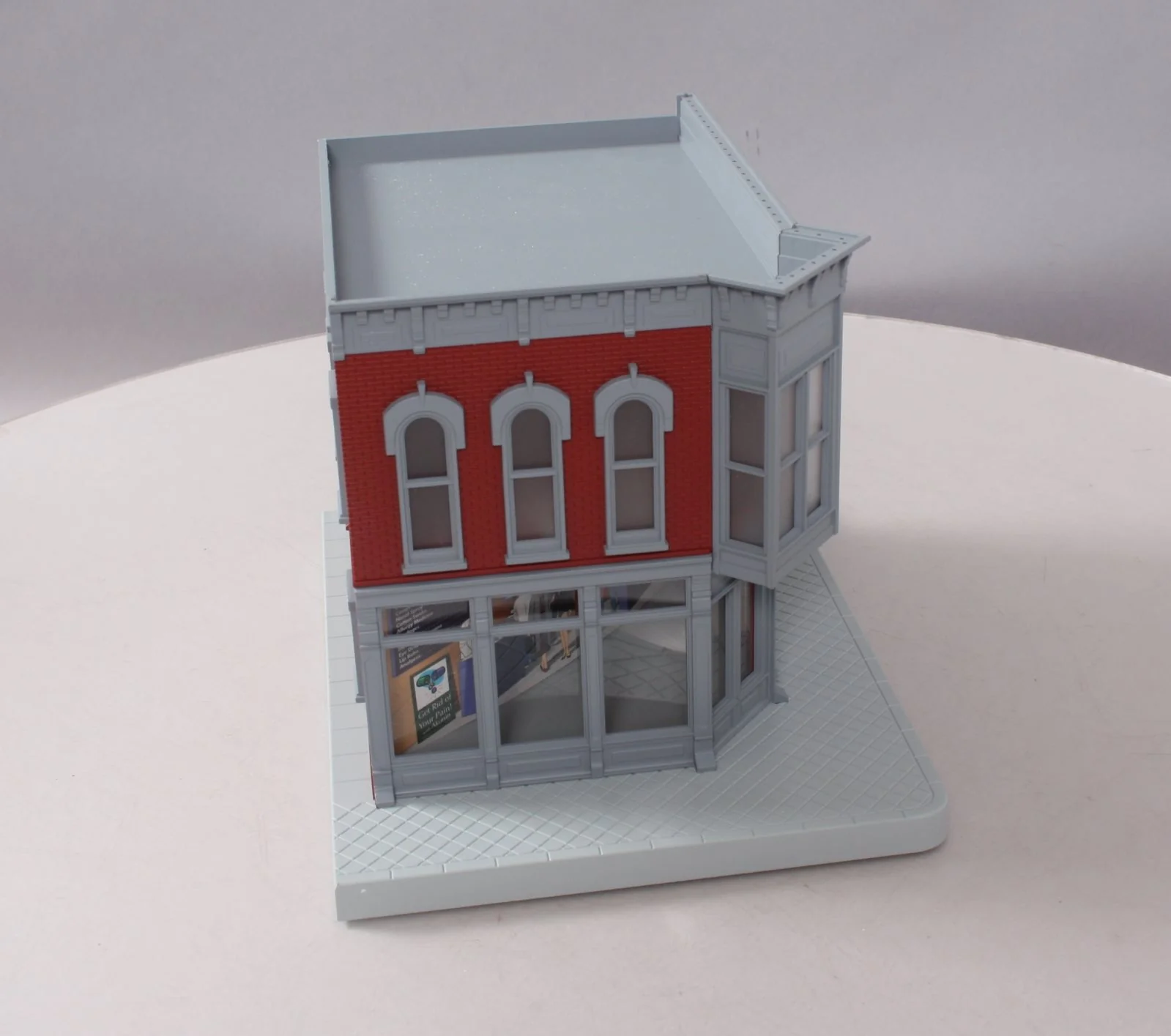 MTH 30-9012 O Gauge Corner Drug Store Red W/ Gray Trim LN/Box - Image 8