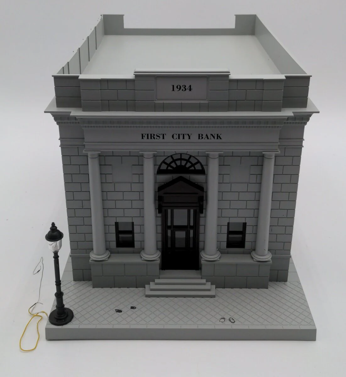 MTH 30-9017 O Gauge First City Bank Building EX