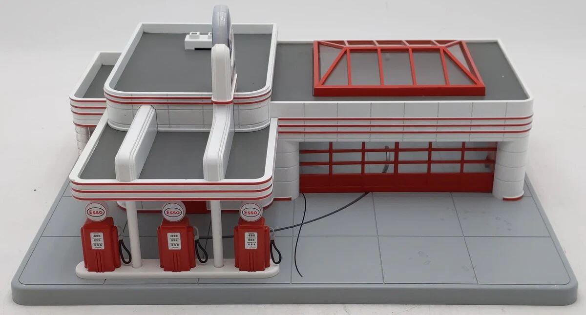 MTH 30-9106 O Gauge Esso Operating Gas Station EX/Box - Image 2