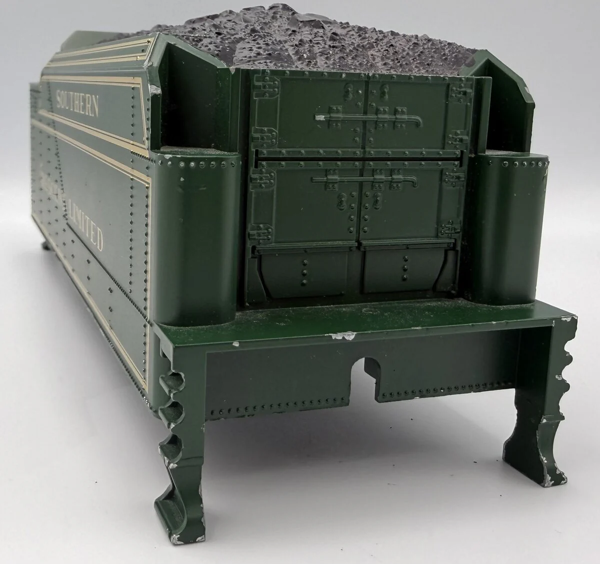 MTH 30-SCL Southern Crescent Limited Green and Gold Painted Tender Shell #1396 - Image 6