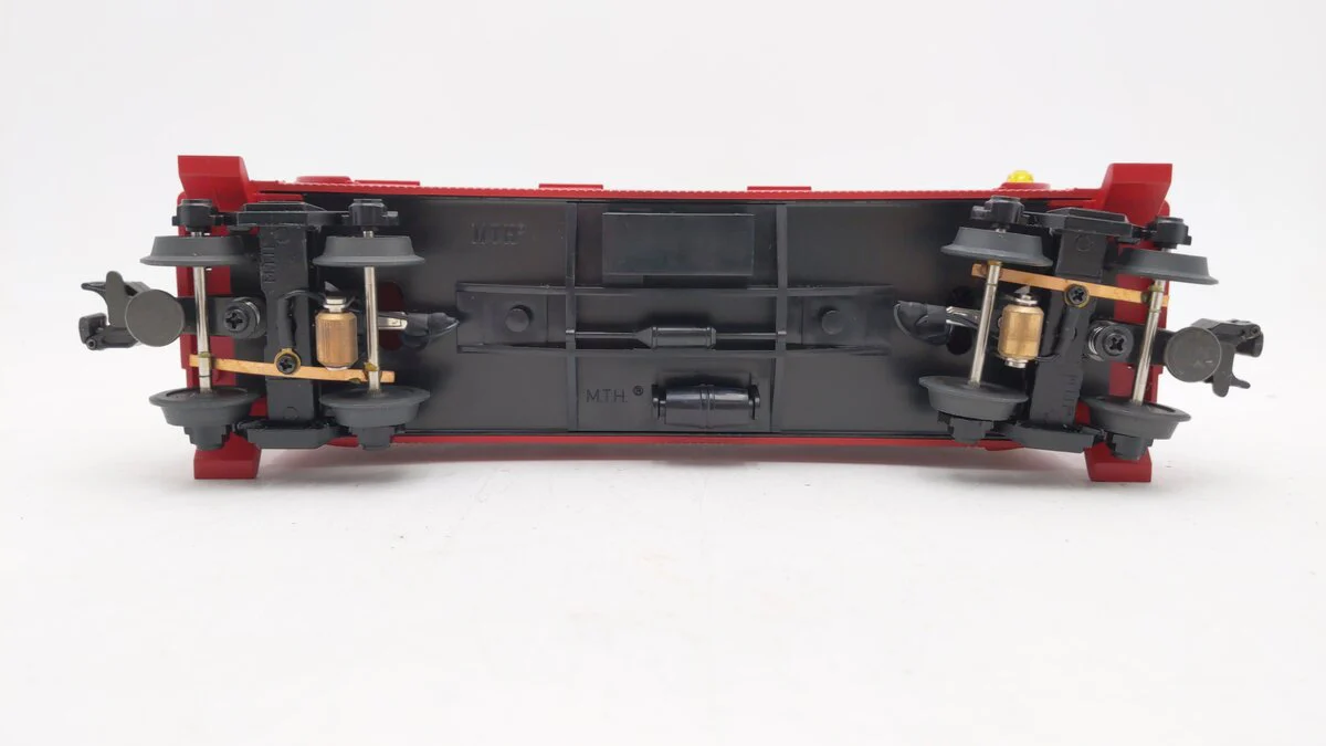 MTH 33-7802 O Gauge New York Central Woodsided Caboose #20118 LN - Image 5