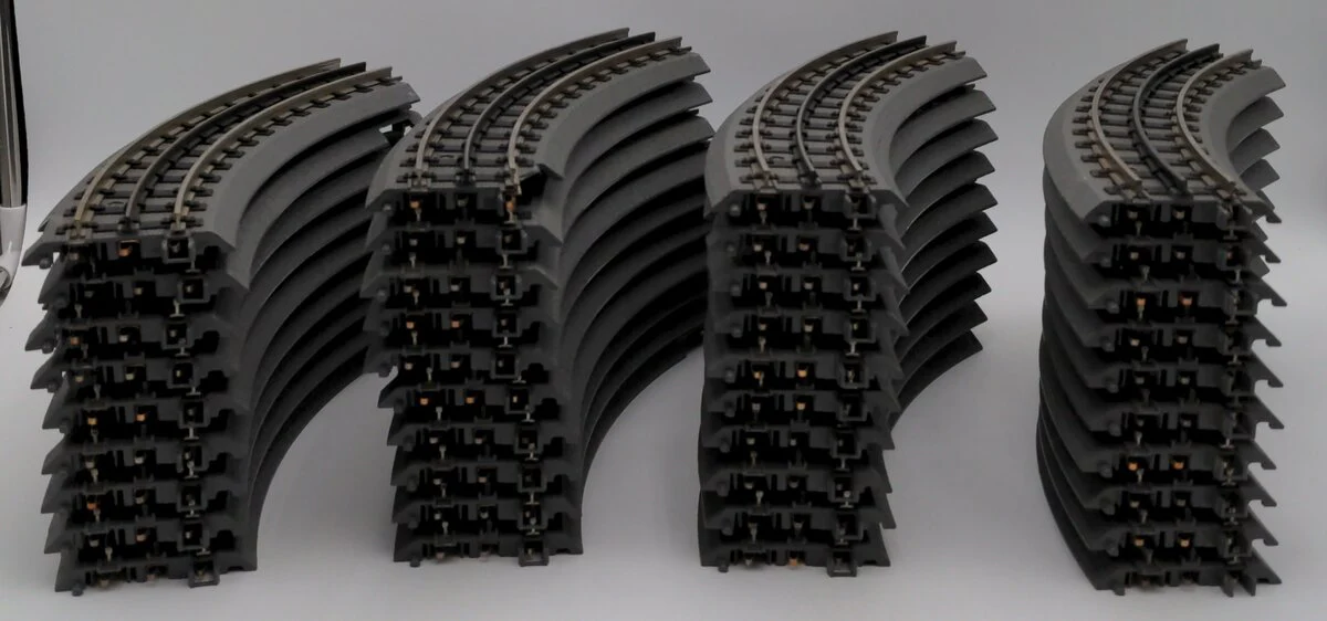 MTH 40-1002 O-31 Realtrax Track Full Curve Sections (39) EX - Image 2