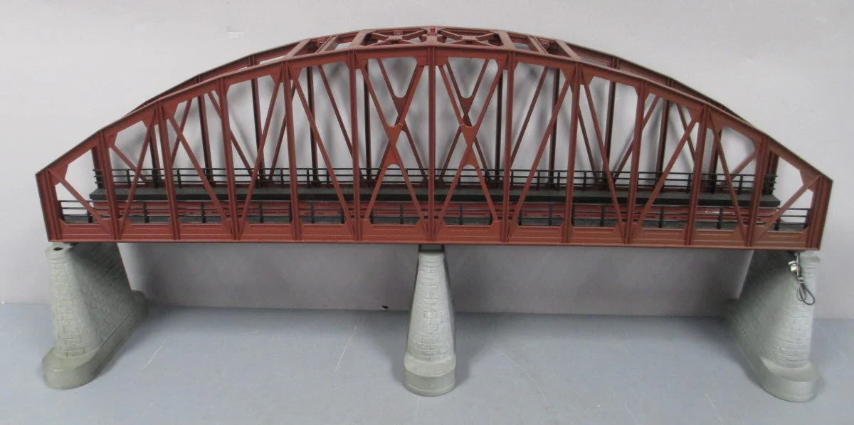 MTH 40-1031 O Gauge 30 Inch Rust Colored Steel Arch Bridge w/ Piers NIB - Image 8