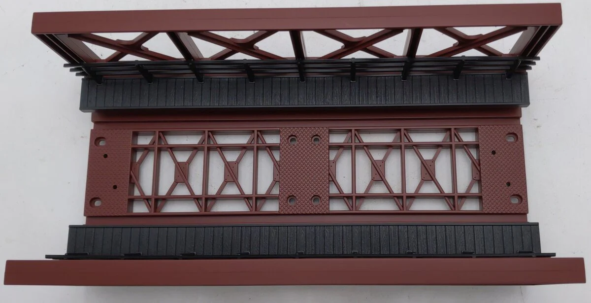 MTH 40-1032 O Gauge Rust Girder Bridge and Bridge Piers NIB - Image 5