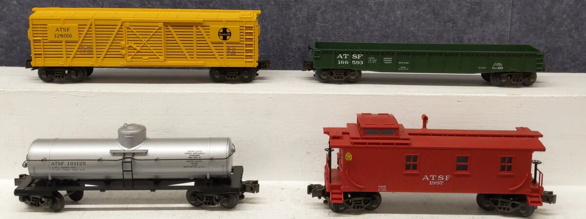 MTH  O Scale Assorted Santa Fe Freight Cars [4] EX - Image 2