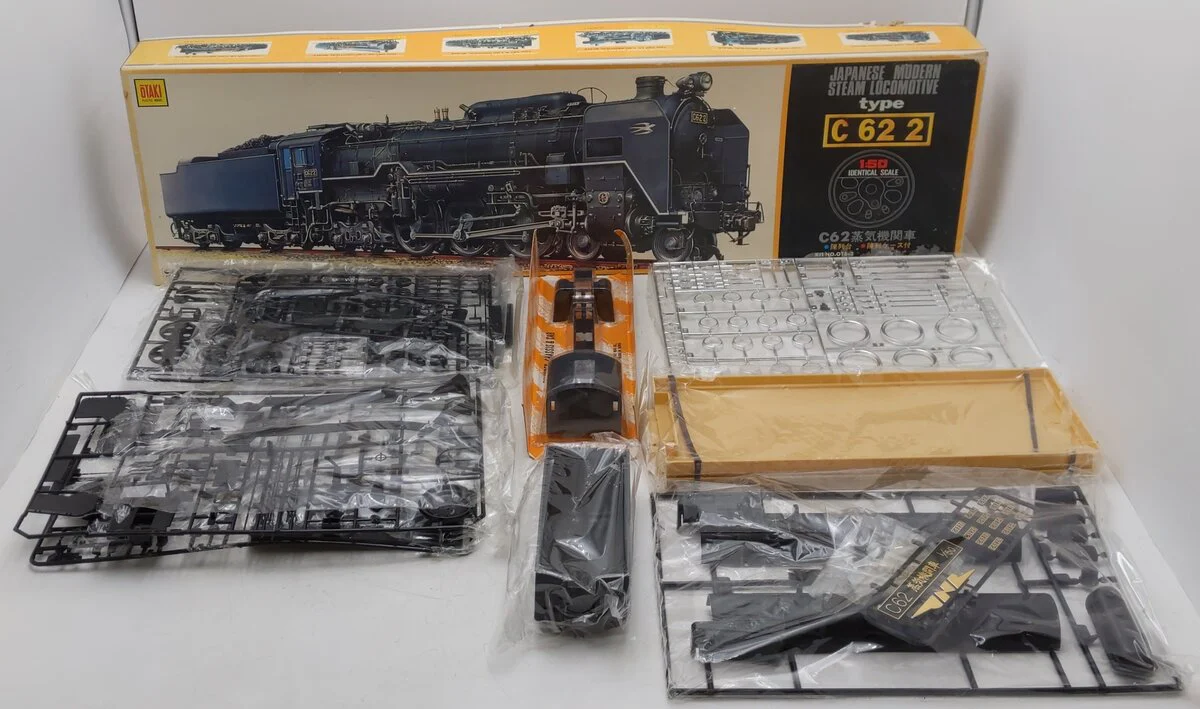 Otaki C 62 2 1:50 Steam Engine Model Kit #C622 EX/Box