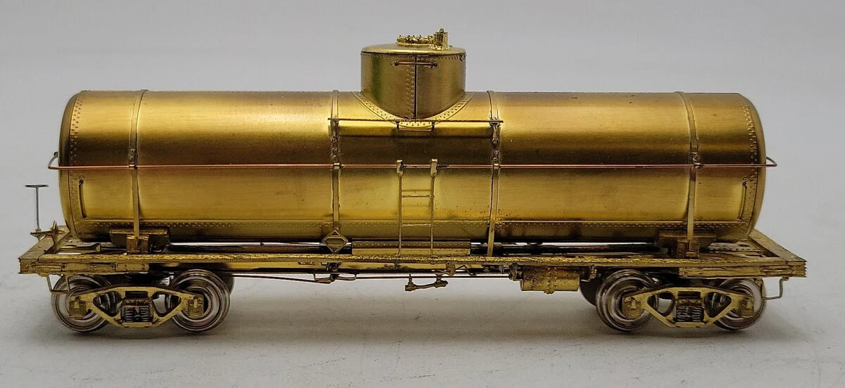 Overland 3130 HO Scale BRASS ACF Single Dome 8,000 Tank Car EX/Box - Image 3