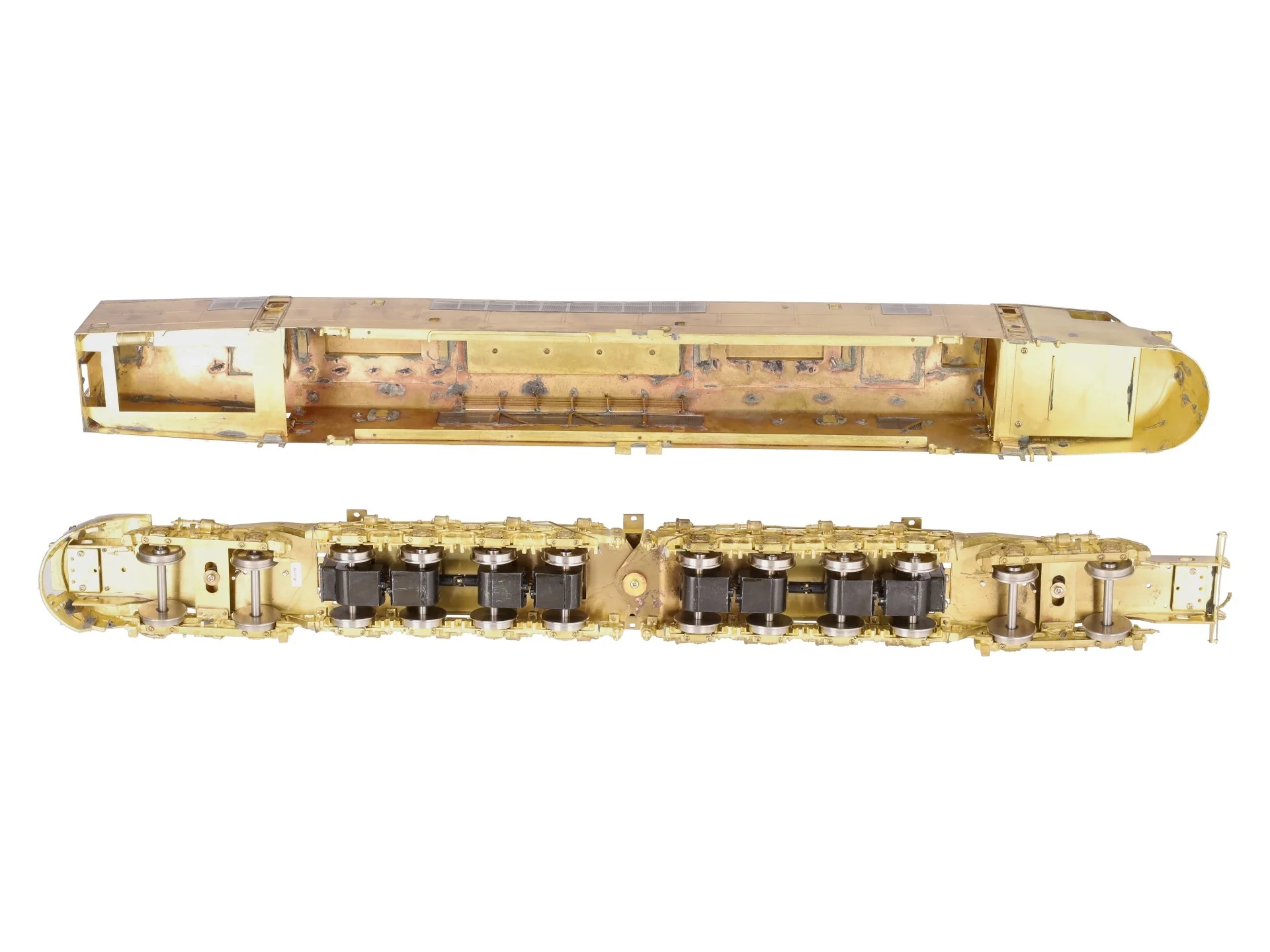 Overland OMI-0235 O Brass PRR Centipede Diesel w/o antennas (2 Rail) -Unpainted LN/Box - Image 6