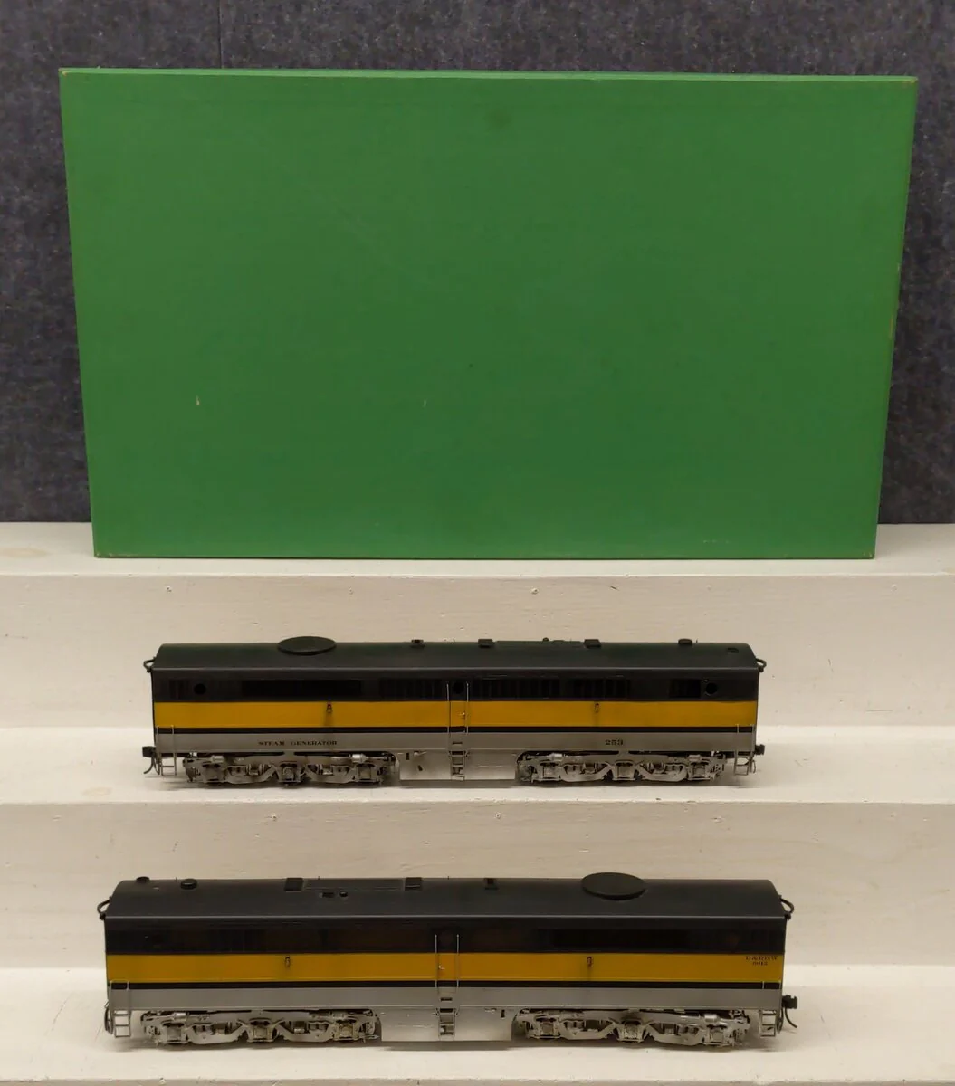 Overland OMI-0308 O BRASS Custom D&RGW PB-1 B Unit Diesel Engines (2-Rail) [2]/Box