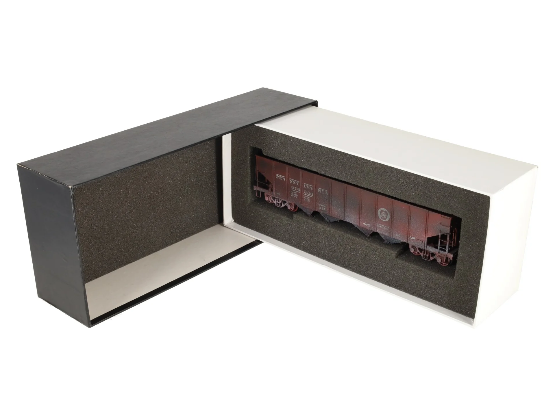 Pacific Limited PL-850 O Brass PRR H-21a Hopper (2-Rail) -Painted/Box - Image 2