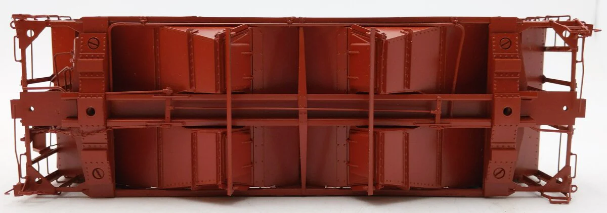 Precision Scale Company 15543 O 2-Rail Brass PRR 55 Ton Twin-Bay Hopper- Painted/Box - Image 4