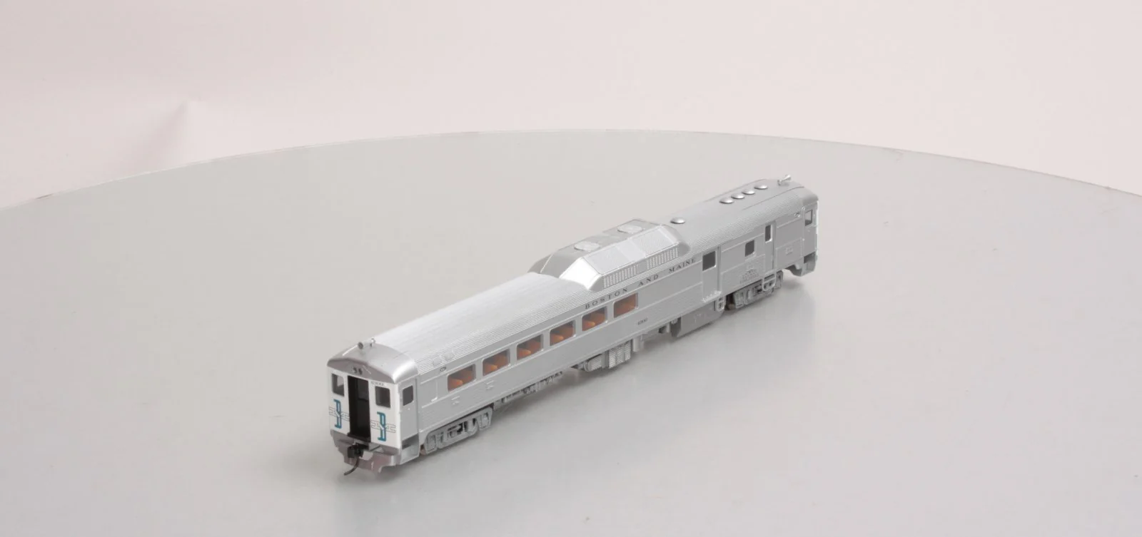 Proto 1000 30387 Boston & Maine Budd RDC Diesel Locomotive LN/Box - Image 4
