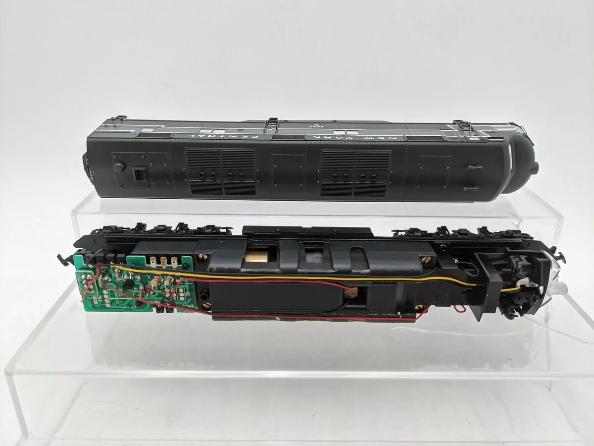 Proto 2000 21065 HO Scale New York Central E7 Diesel Locomotive #4023 EX/Box - Image 3