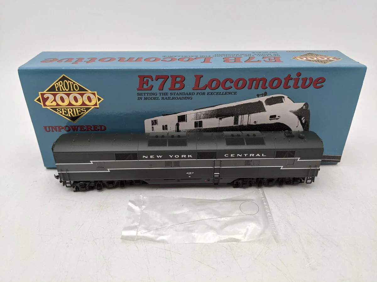 Proto 2000 21067 HO Scale New York Central E7B Non-Powered B-Unit #4107 EX/Box
