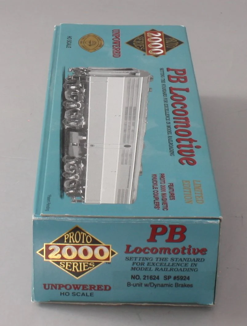 Proto 2000 21624 HO Southern Pacific Non-Powered B-Unit w/ Dynamic Brakes #5924 LN/Box - Image 4