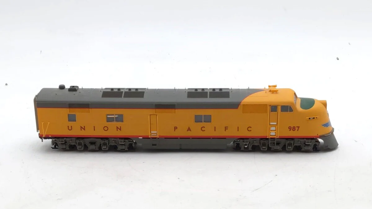 Proto 2000 23277 HO Union Pacific Diesel A Locomotive w/Mars Light #987 Custom - Image 2