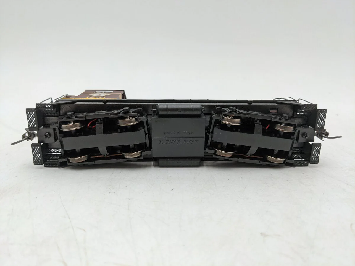 Proto 2000 8743 Boston Maine SW9 Diesel Switcher Locomotive #1231 EX/Box - Image 4