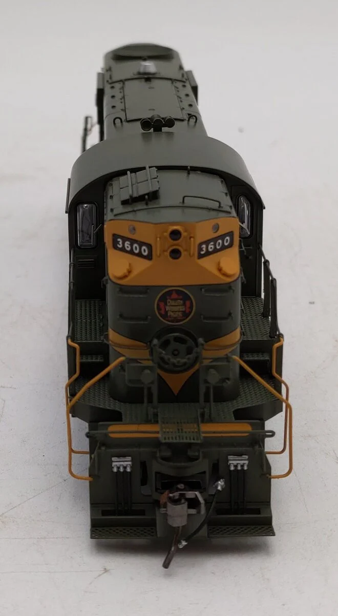 Rapido Trains 031065 HO DWP RS-11 Diesel Locomotive Standard DC #3600 LN/Box - Image 4