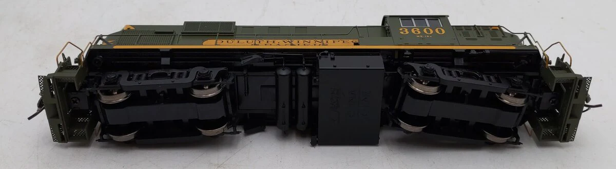 Rapido Trains 031065 HO DWP RS-11 Diesel Locomotive Standard DC #3600 LN/Box - Image 6