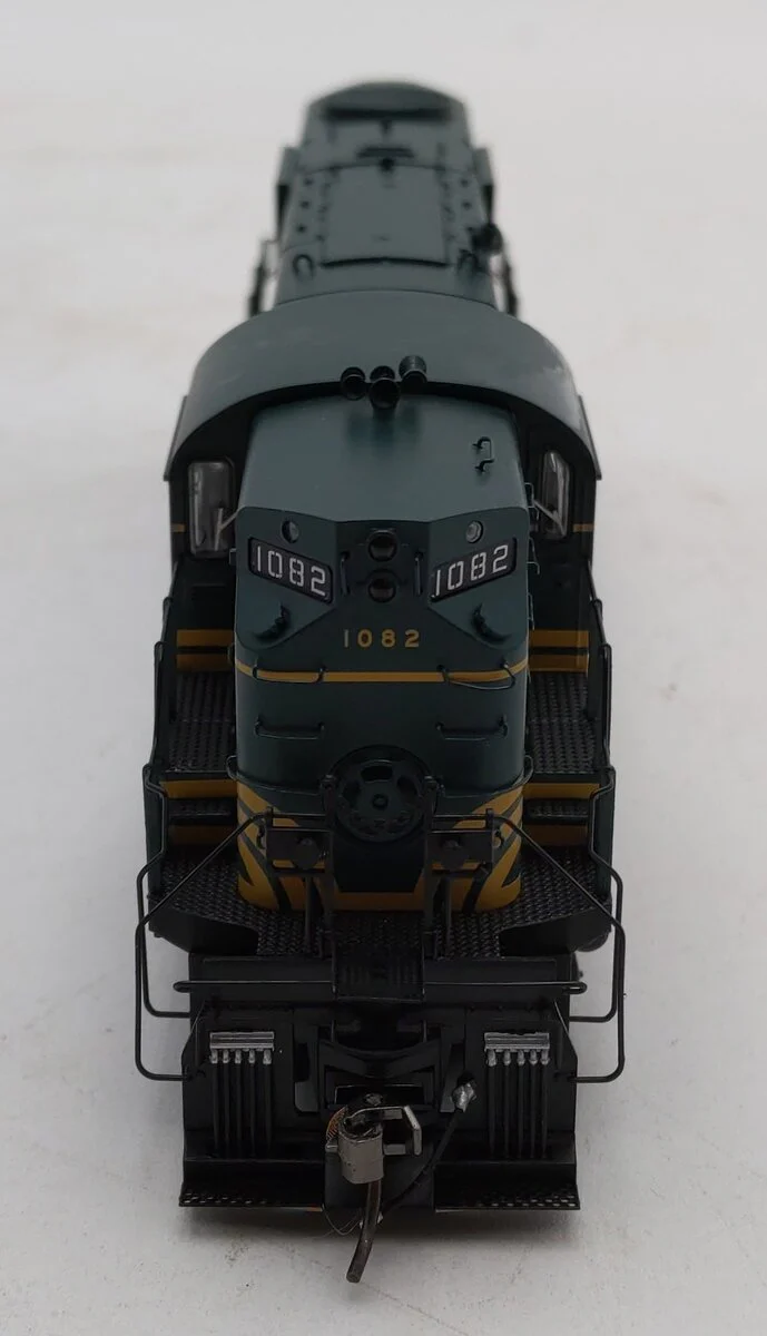 Rapido Trains 031071 HO Portland Terminal RS-11 Diesel Locomotive #1082 EX/Box - Image 5