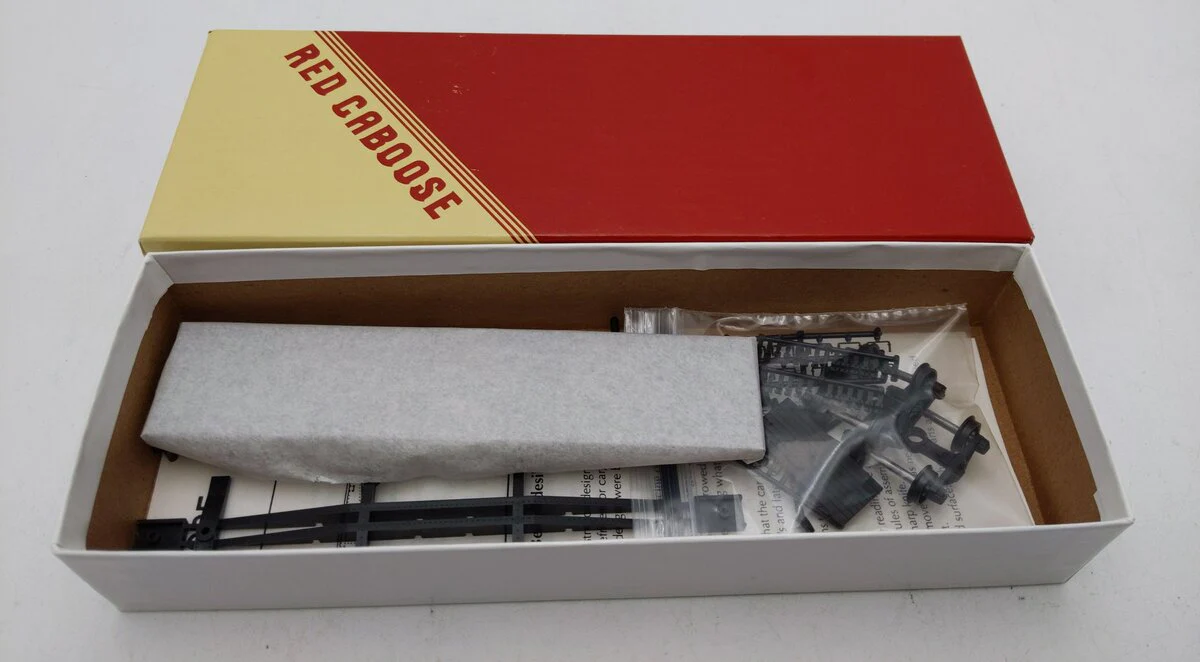 Red Caboose HO Scale RC-2241d Fish Belly Side Sills Reading 42' Flatcar LN/Box