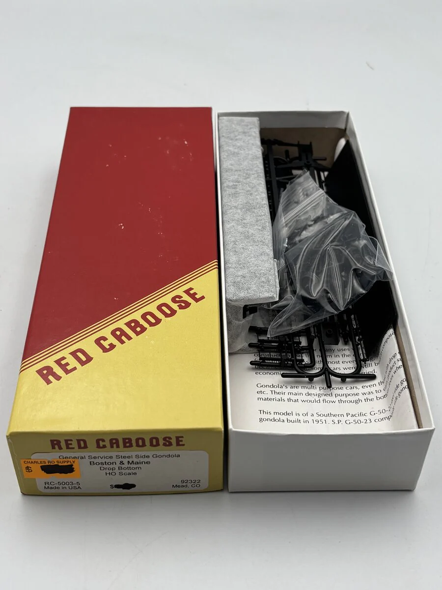 Red Caboose RC-5003-5 HO General Service Steel Side Gondola Boston & Maine Kit