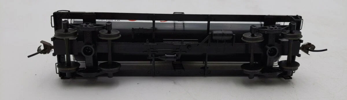 Red Caboose RR-33022-4 HO Scale Fruit Industries 103W 10K Gallon Tank Car #1077 LN/Box - Image 4