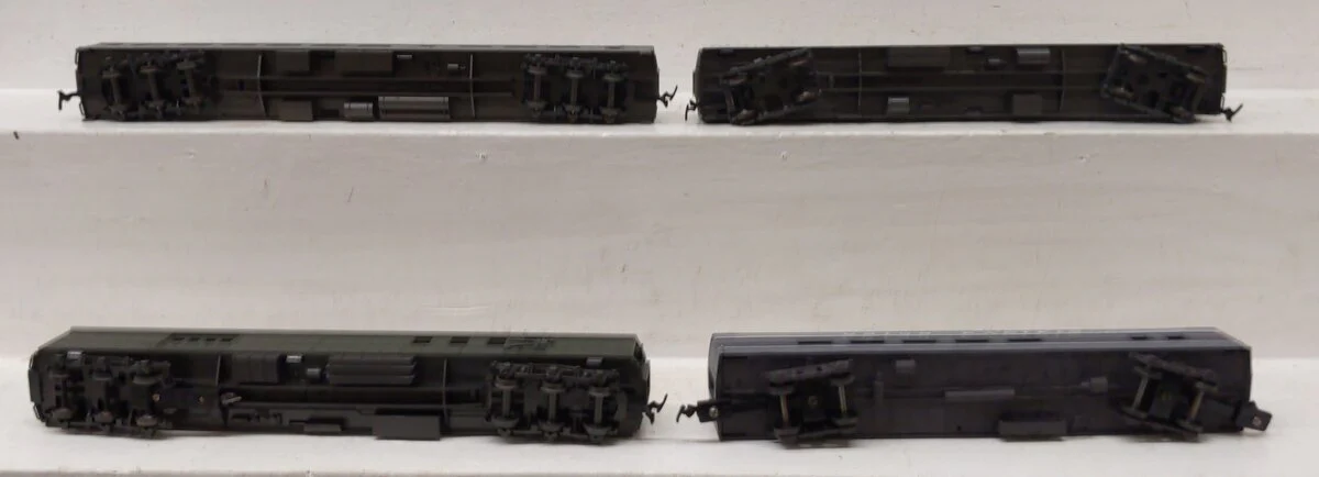 Rivarossi & Other HO Scale Assorted Passenger Cars [4] EX - Image 3