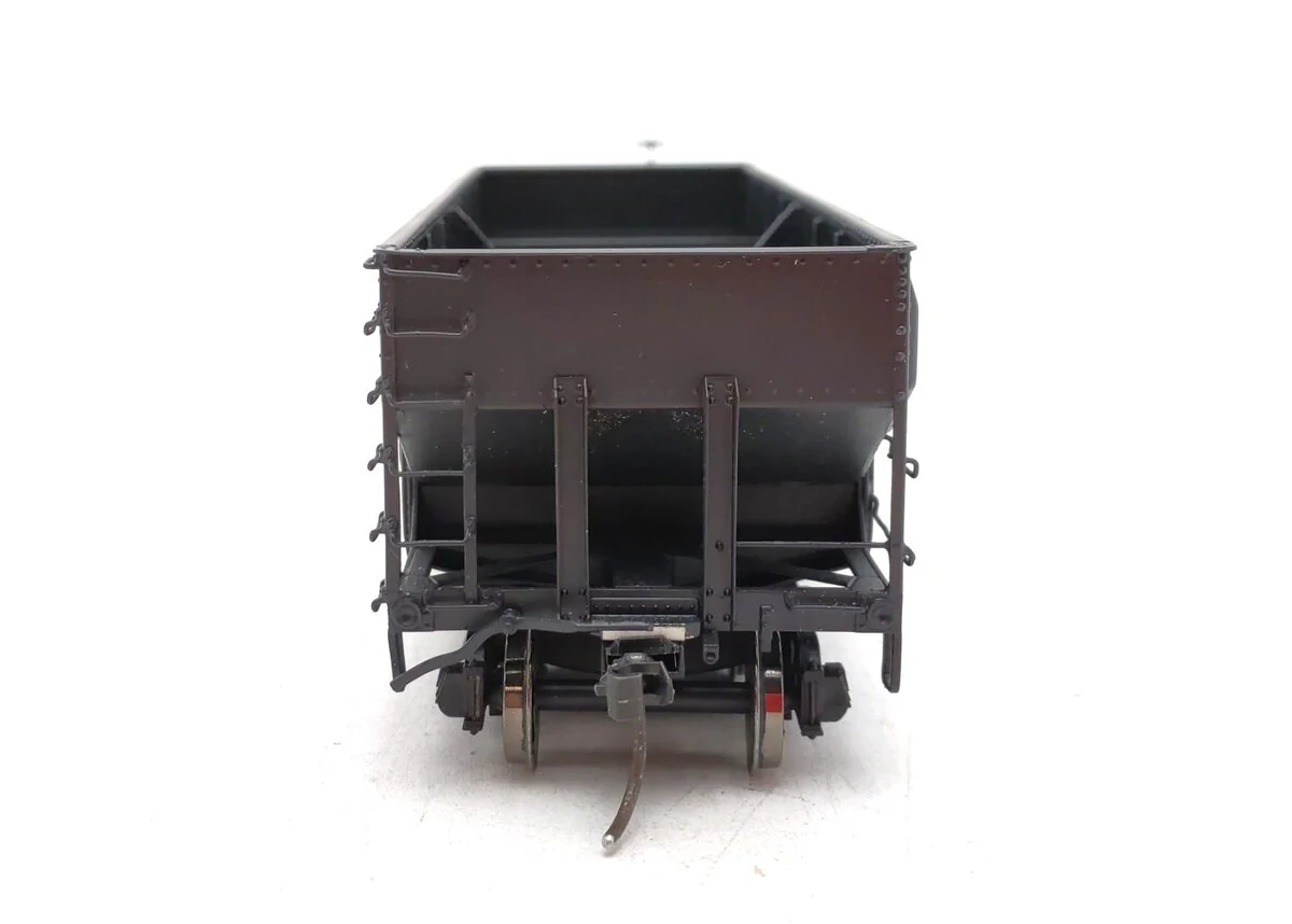 River Raisin Models S BRASS USRA 55 Ton Hopper (Panel Side Version) - Painted/Box - Image 5