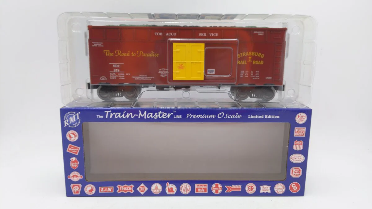 RMT 86499-40 O Gauge Strasburg Railroad 40' Tobacco Car #678 MT/Box