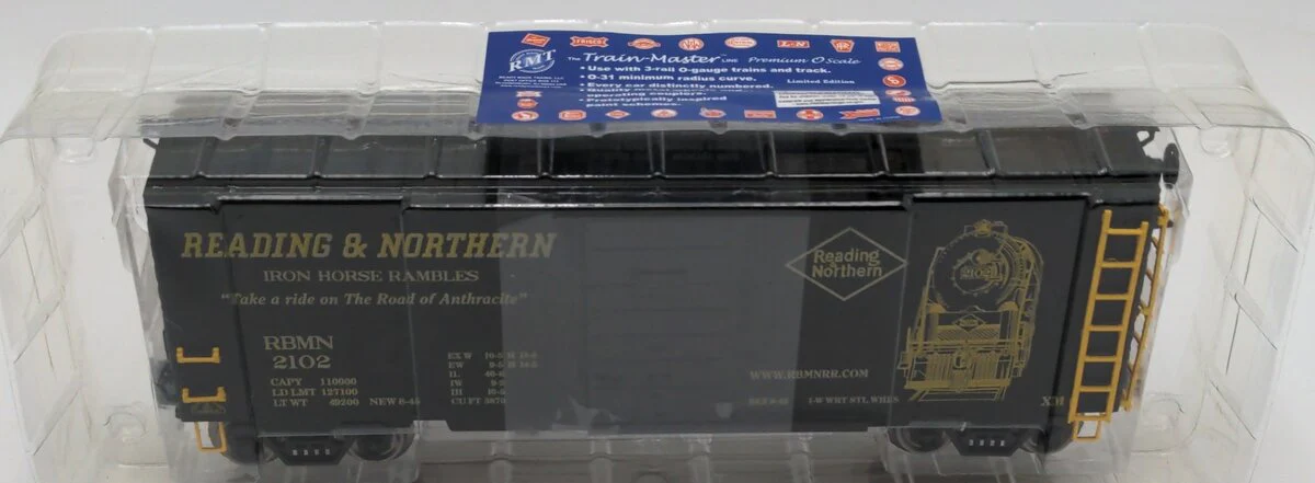RMT 964122 O Reading & Northern Black Boxcar #2102 NIB - Image 3