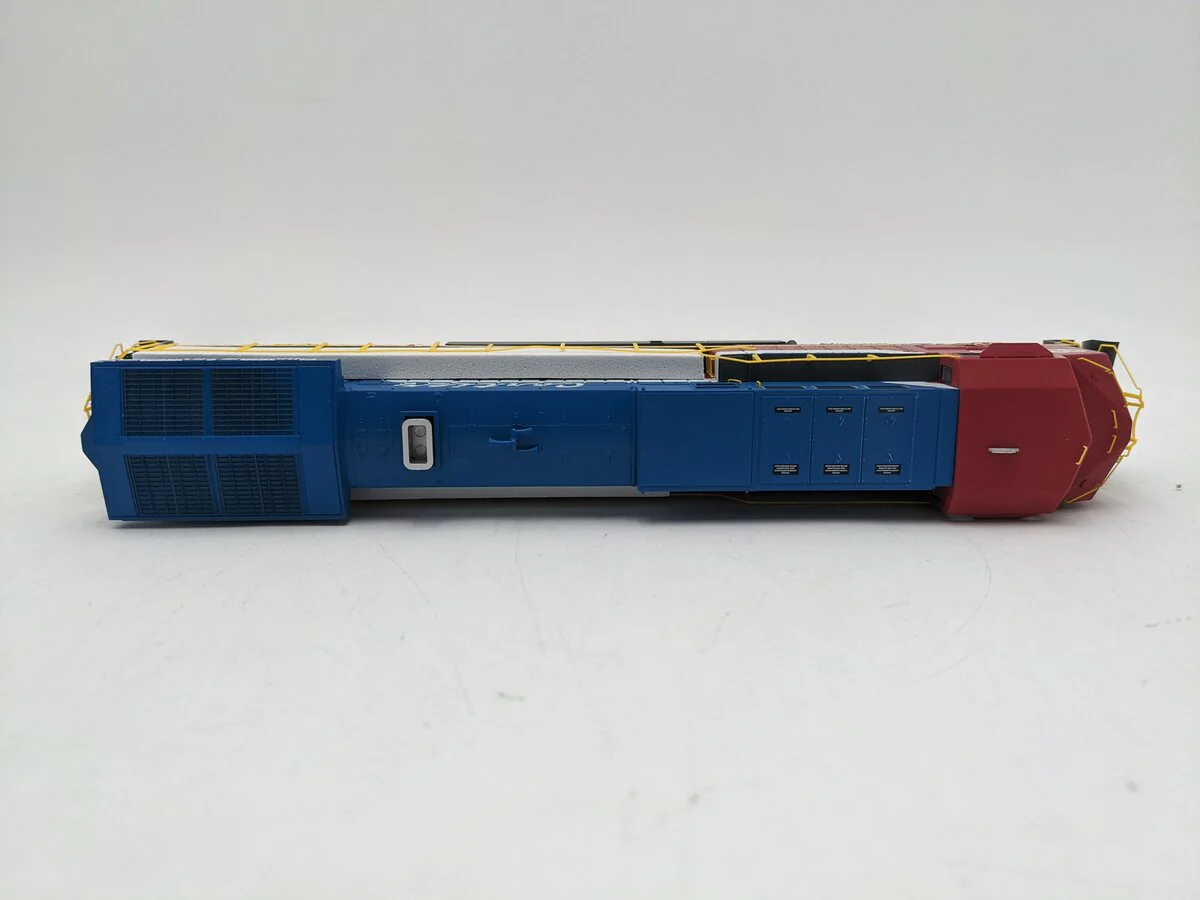 Roundhouse 97260 HO Scale Quebec Cartier Mining AC4400CW Diesel Locomotive #26 EX/Box - Image 3