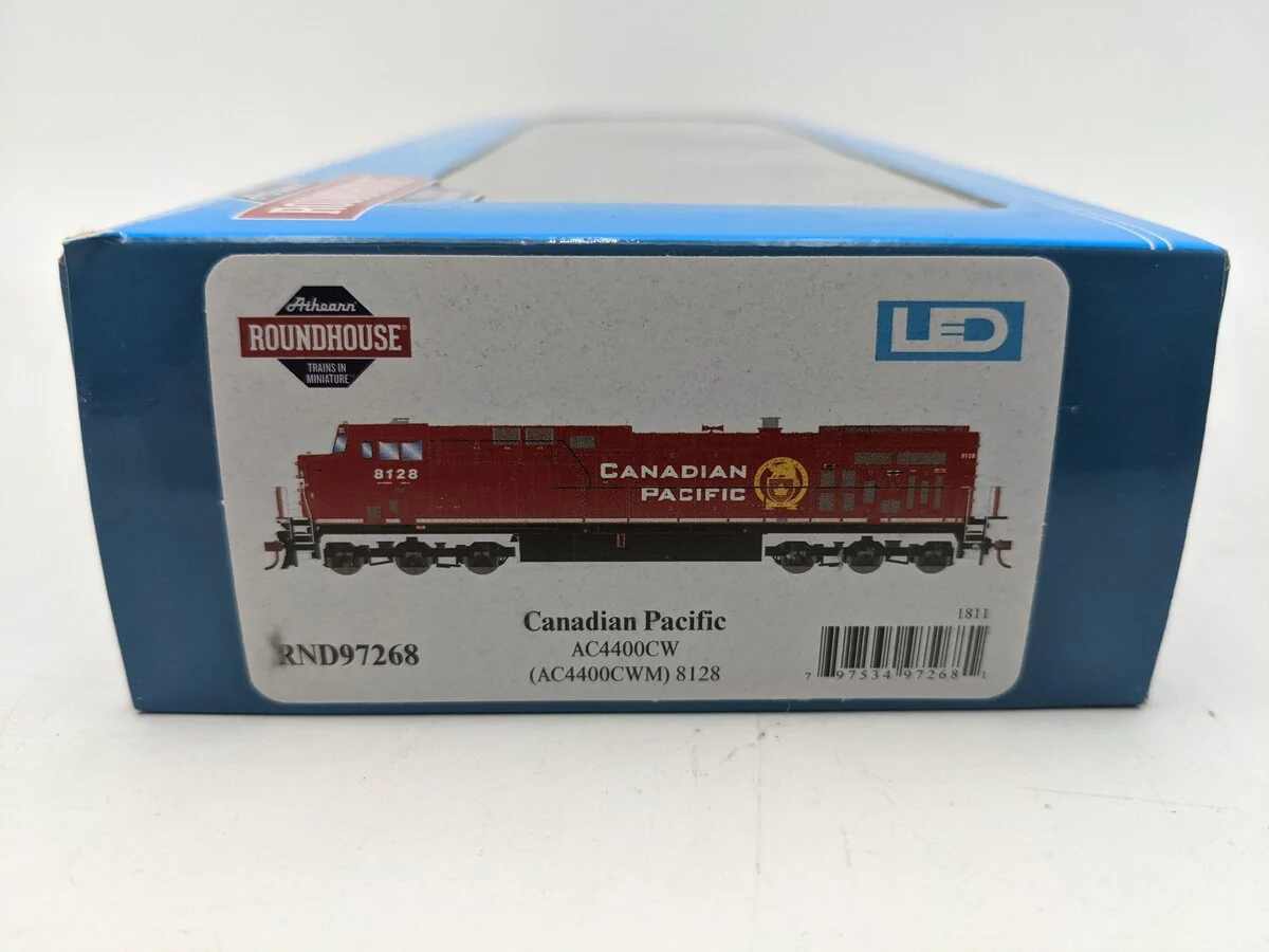Roundhouse RND97268 HO Scale Canadian Pacific AC4400CW Diesel Engine #8128 EX/Box - Image 7