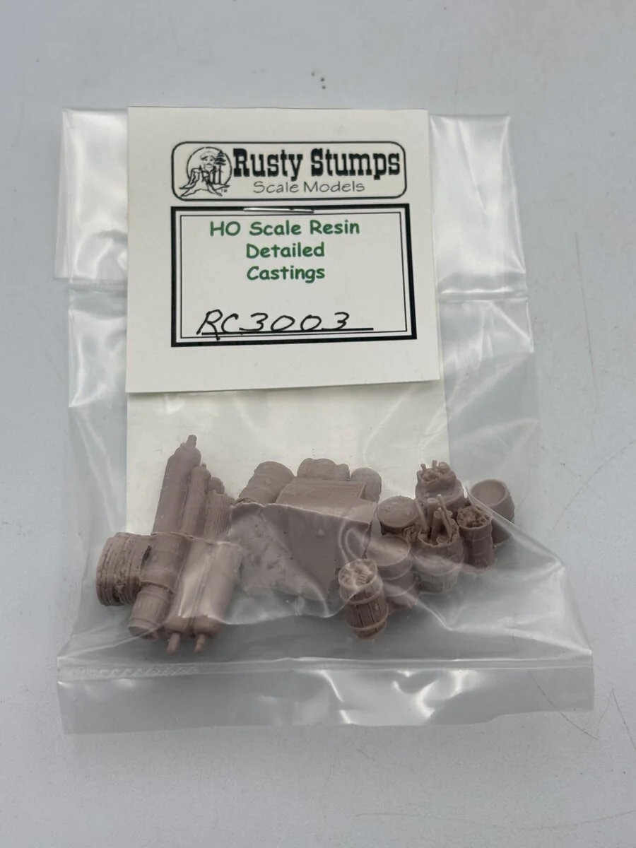 Rusty Stumps RC3003 HO Barrels, Crates & Air Canisters Scattered Resin Casting
