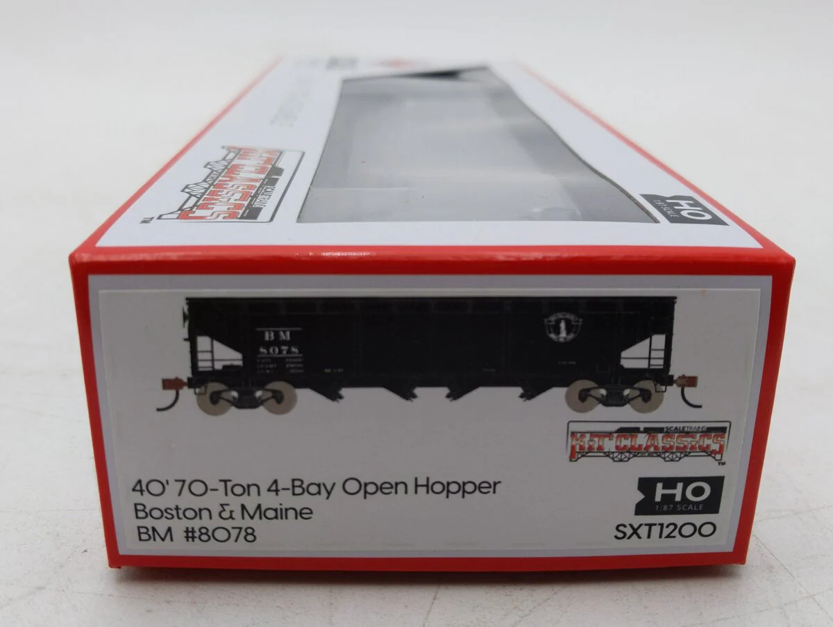 Scale Trains SXT1200 HO Boston & Maine 40' 70-Ton 4-Bay Open Hopper Kit #8078 MT/Box - Image 3