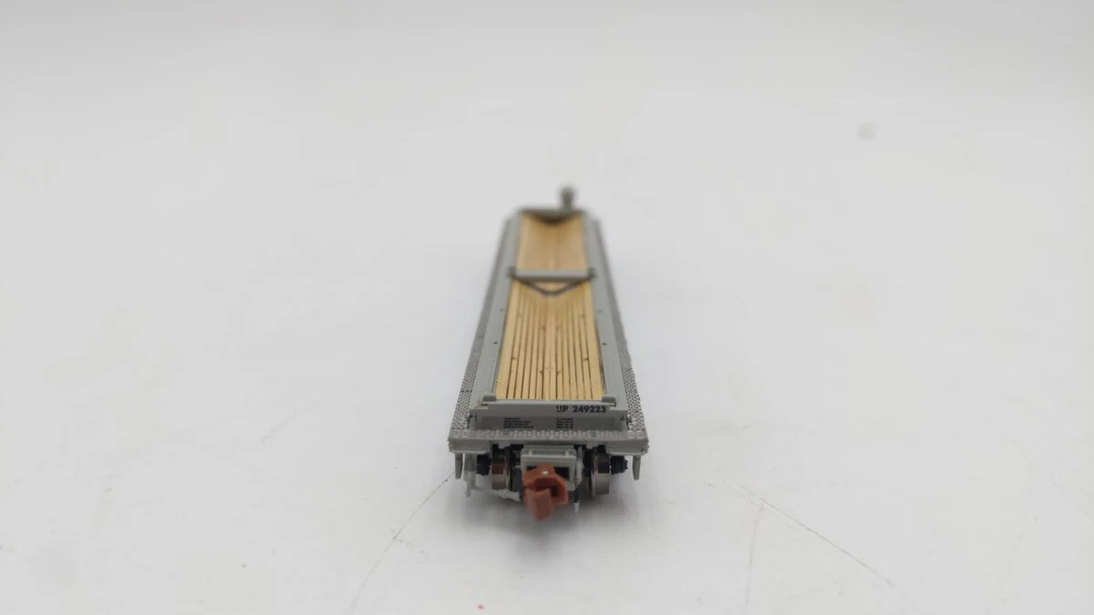 Scale Trains SXT38665 N Scale Union Pacific Coil Car #249223 LN/Box - Image 6