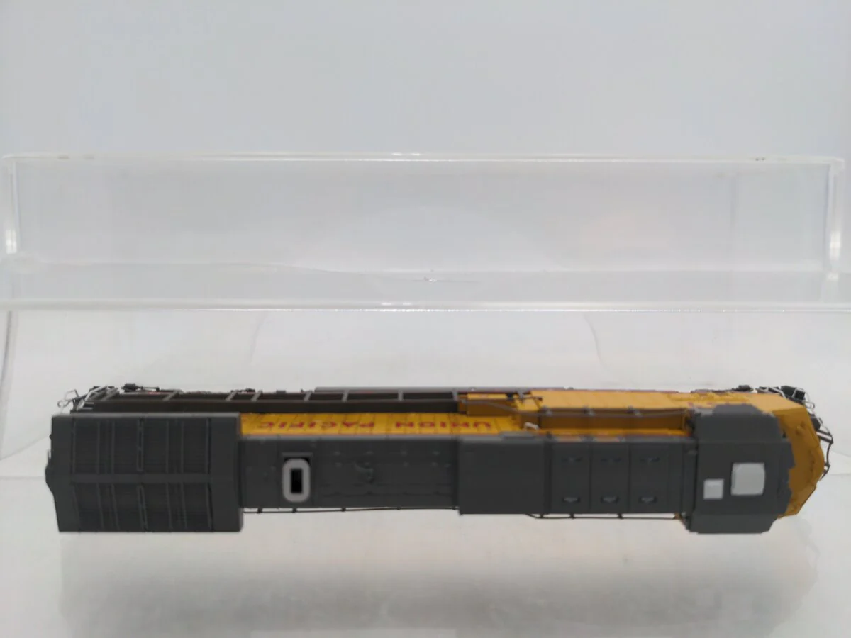Scale Trains SXT39143 N Scale Union Pacific Diesel Locomotive #7157 LN/Box - Image 4