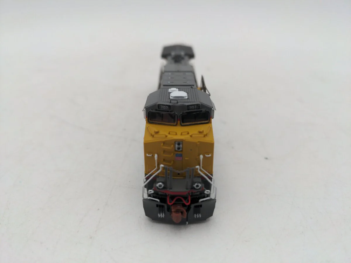 Scale Trains SXT39143 N Scale Union Pacific Diesel Locomotive #7157 LN/Box - Image 5