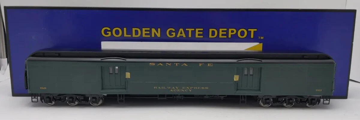 Golden Gate Depot O Scale Santa Fe Heavyweight Car #1821 (2Rail) EX/Box