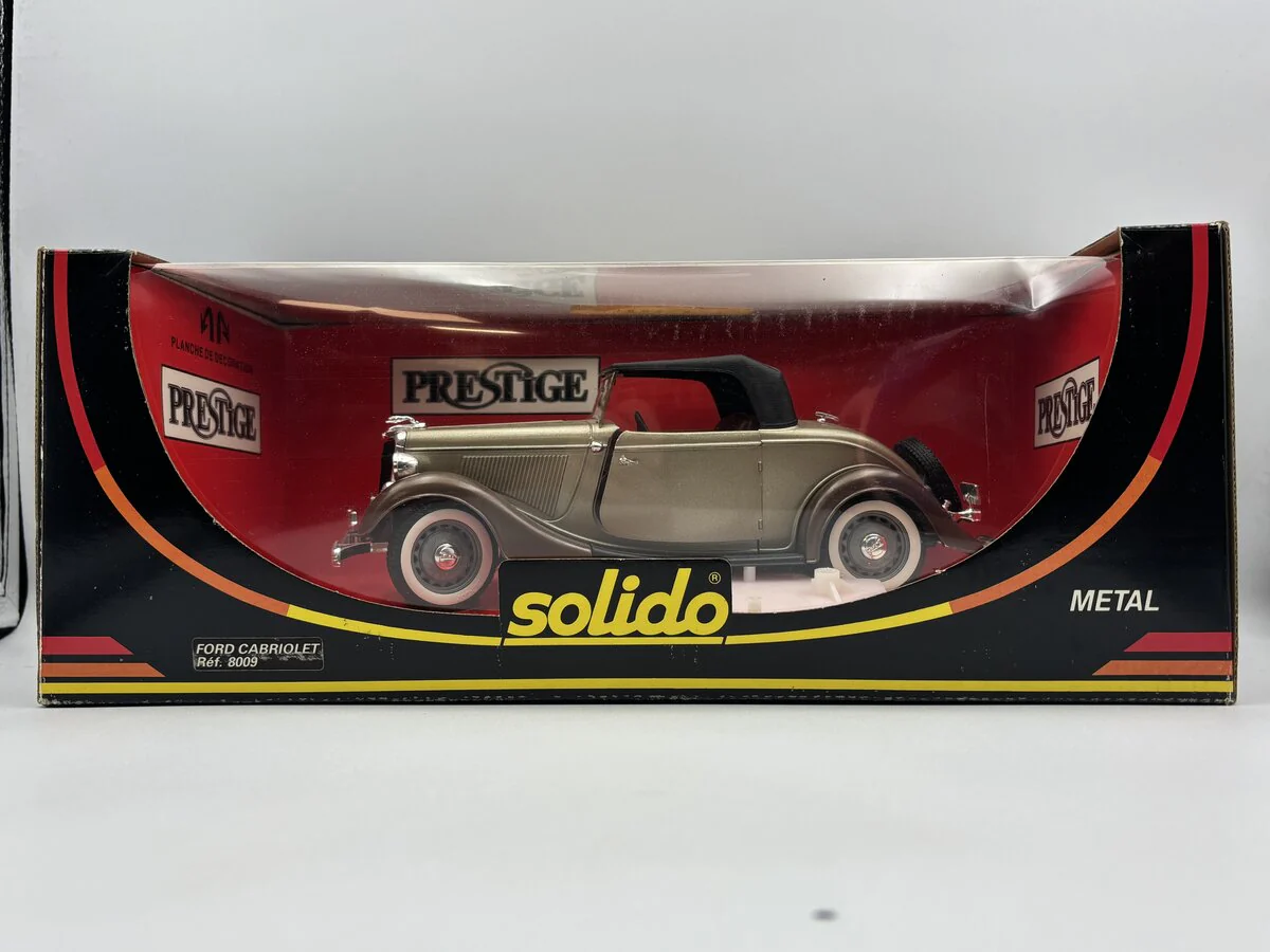 Solido Prestige 8009 1:18 1934 Ford Cabriolet Die-Cast Metal