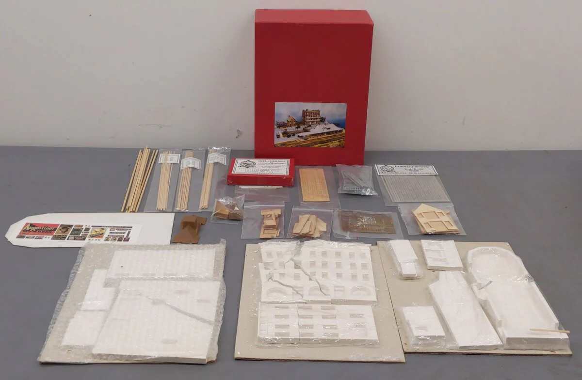 South River Model Works 200 HO Cambridge Crossing Four Building Scene Kit VG/Box