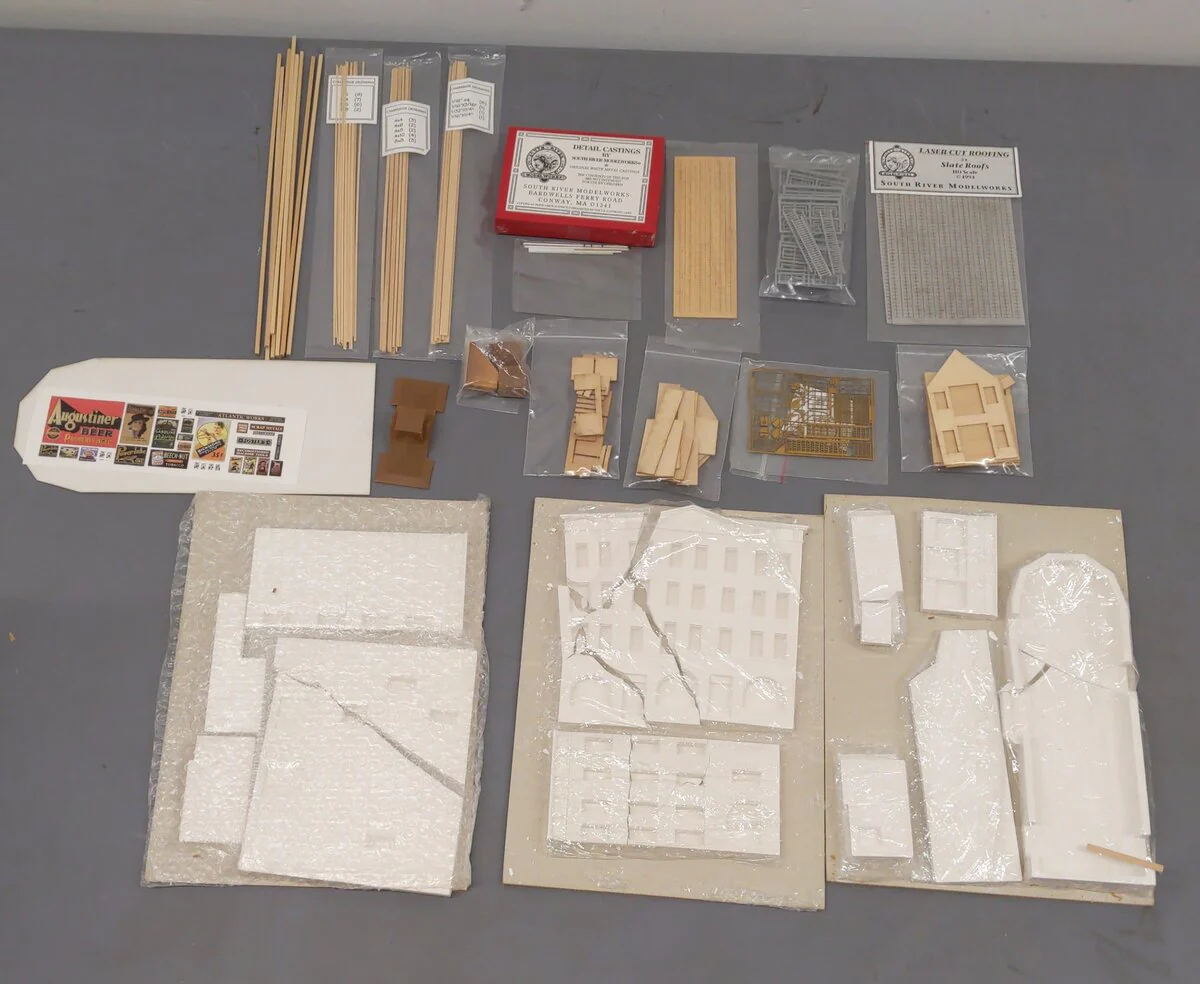 South River Model Works 200 HO Cambridge Crossing Four Building Scene Kit VG/Box - Image 2