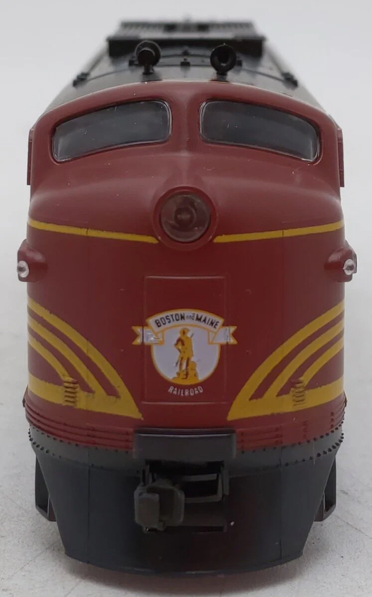 Stewart 5030 HO Boston & Maine FT A Powered Diesel Locomotive LN/Box - Image 4