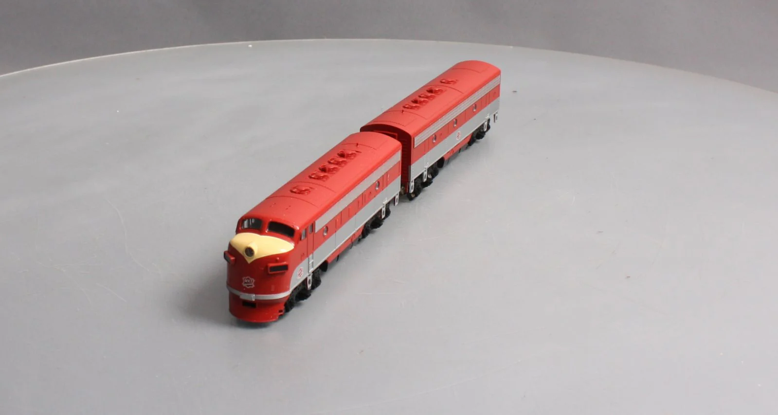 Stewart 5713 HO MKT EMD F7 Phase I-Late Powered A/B Diesel Locomotive Kit LN/Box - Image 4
