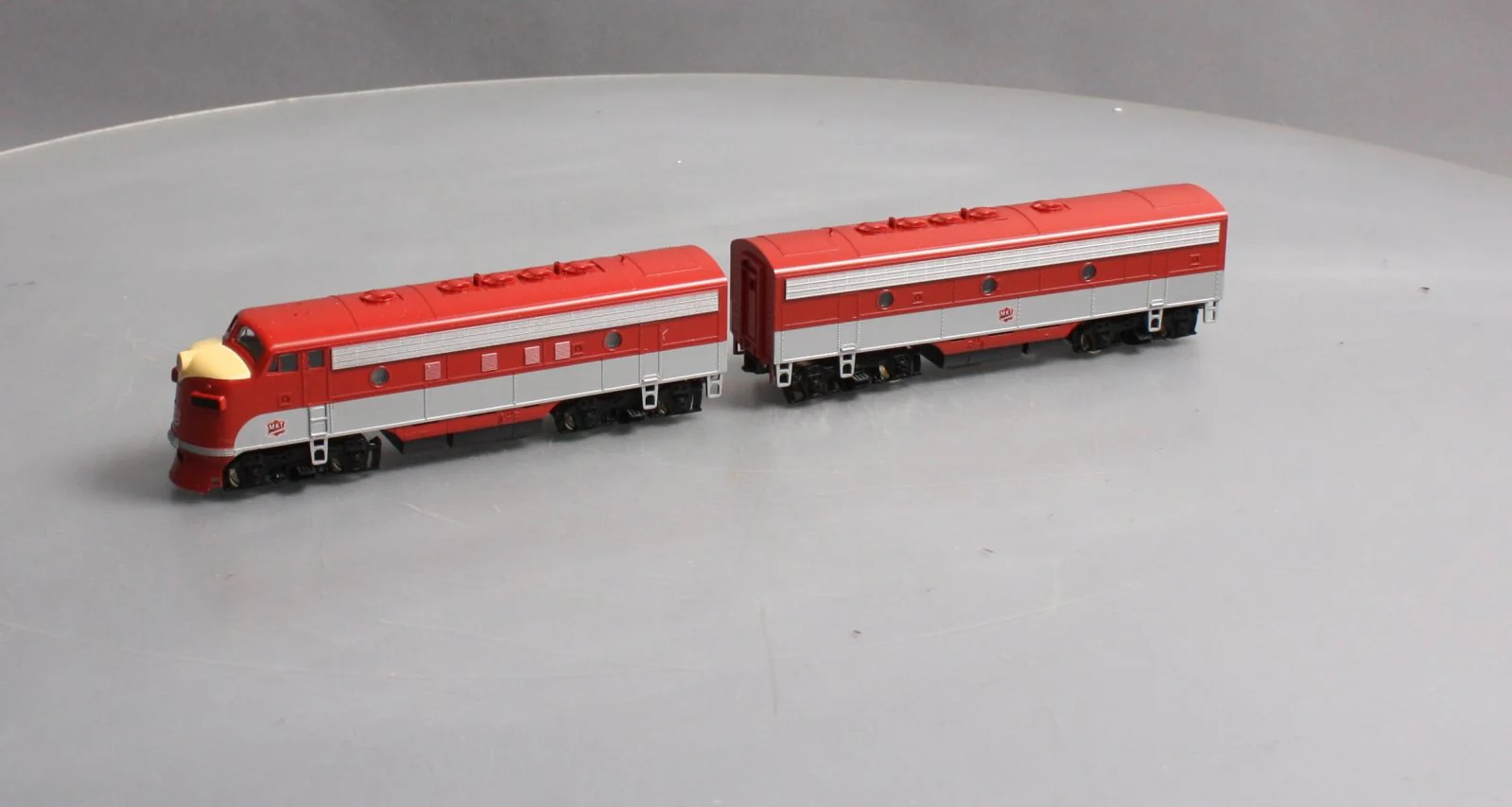 Stewart 5713 HO MKT EMD F7 Phase I-Late Powered A/B Diesel Locomotive Kit LN/Box - Image 5