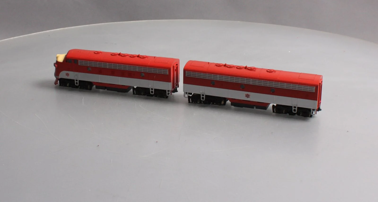 Stewart 5713 HO MKT EMD F7 Phase I-Late Powered A/B Diesel Locomotive Kit LN/Box - Image 6