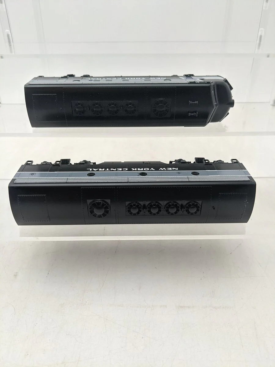 Stewart 5813 HO New York Central F7 PhaseII A/B Set EX/Box - Image 3