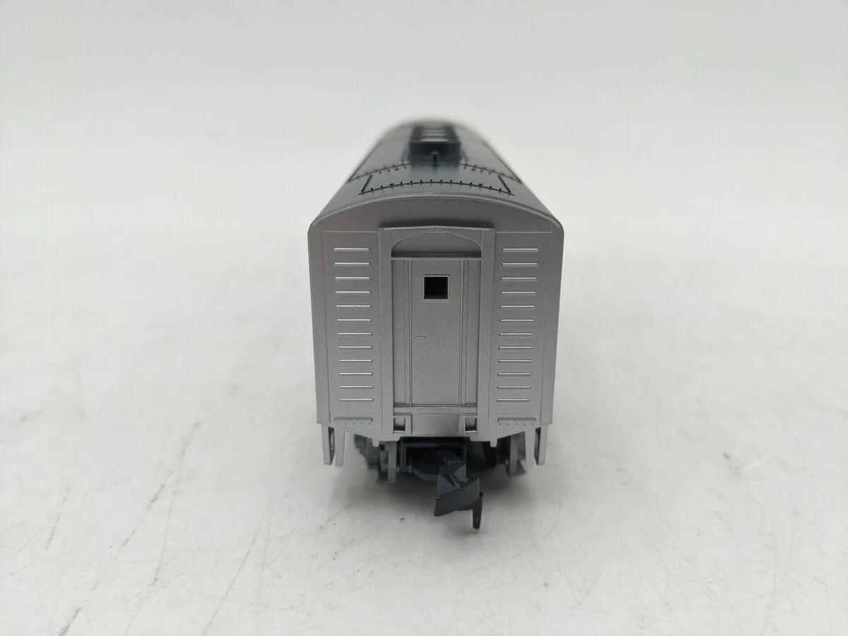 Stewart 8521 HO Western Pacific F3B Phase II Powered Diesel Locomotive EX/Box - Image 6