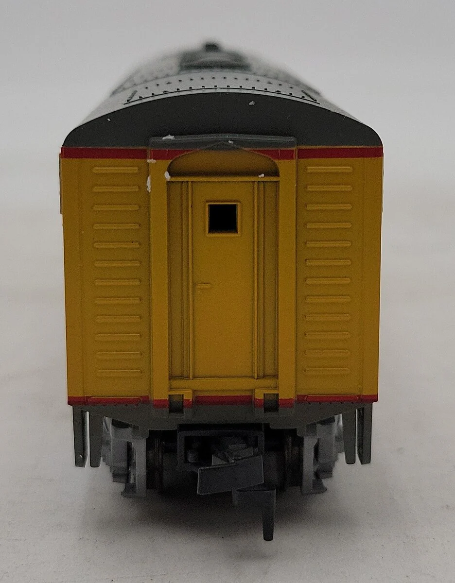 Stewart 9181 HO Union Pacific F7B Phase I Late Powered Diesel Locomotive EX/Box - Image 5