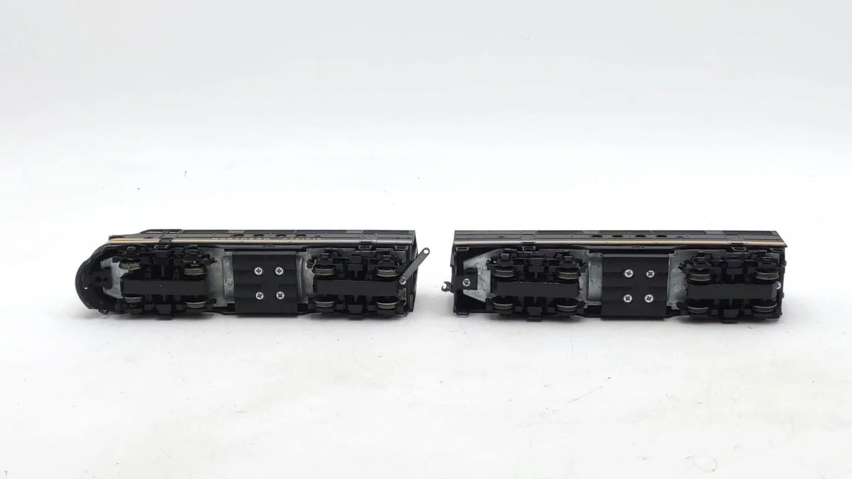 Stewart HO Scale Northern Pacific FT A/B Powered/Dummy Diesel Locomotive Set EX - Image 8